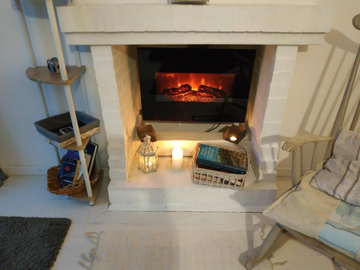 Chez Christy Chemin Des Dinots Bed and Breakfast Saint-Bonnet-de-Four Buitenkant foto